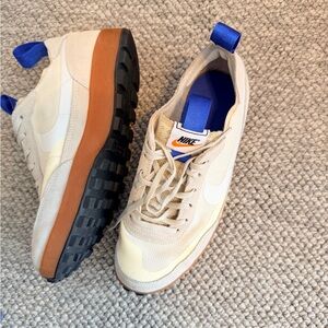 Nike Men's Beige and Blue Sneakers
